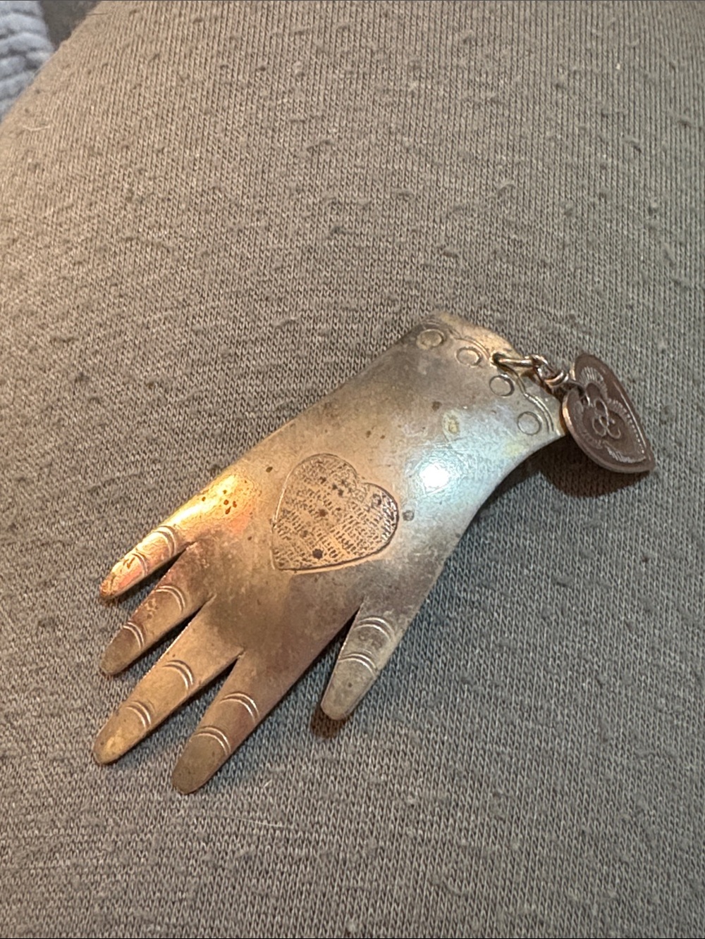 Vintage-Inspired Sterling Hand Pendant Brooch with Heart Detail